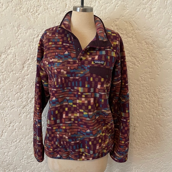 Patagonia Tops - Patagonia Synchilla Pullover Snap Fleece Womens Medium Purple Mountain Patchwork